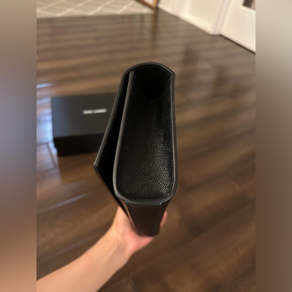 YSL CLUTCHES - Picture 4 of 16